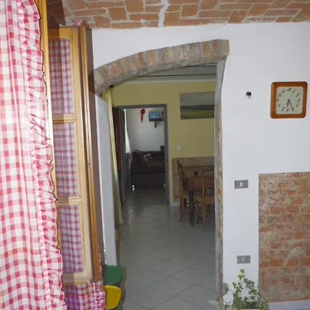 Dom wakacyjny La Cantina Vecchia Vigliano d'Asti